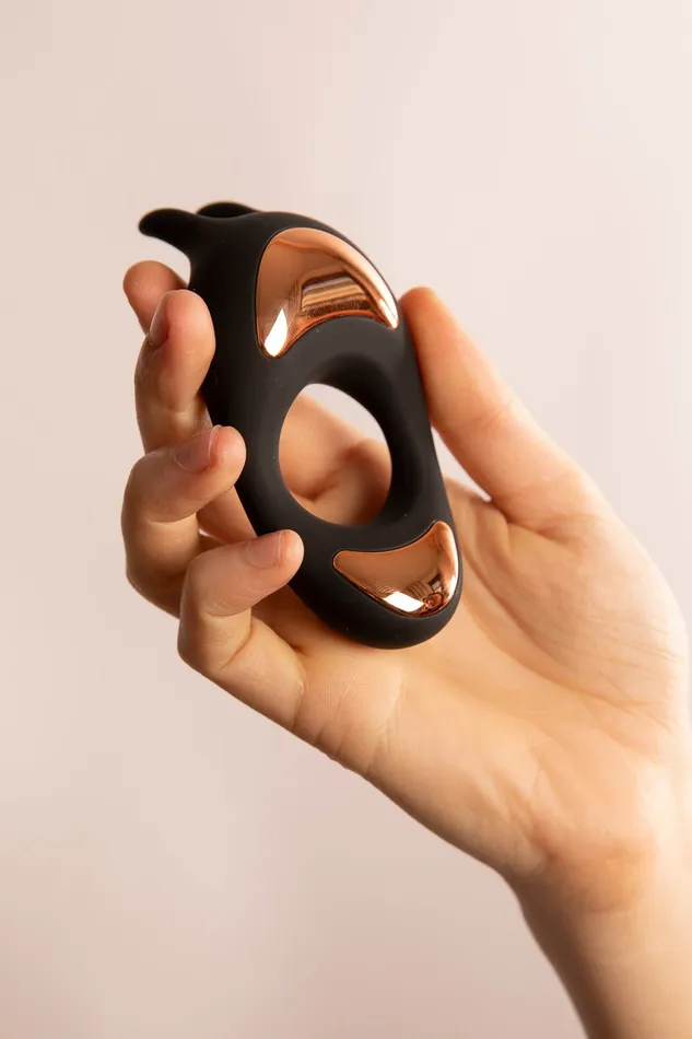 Male Sex Toys SCALA Lotus Cock Ring Vibrante Nero